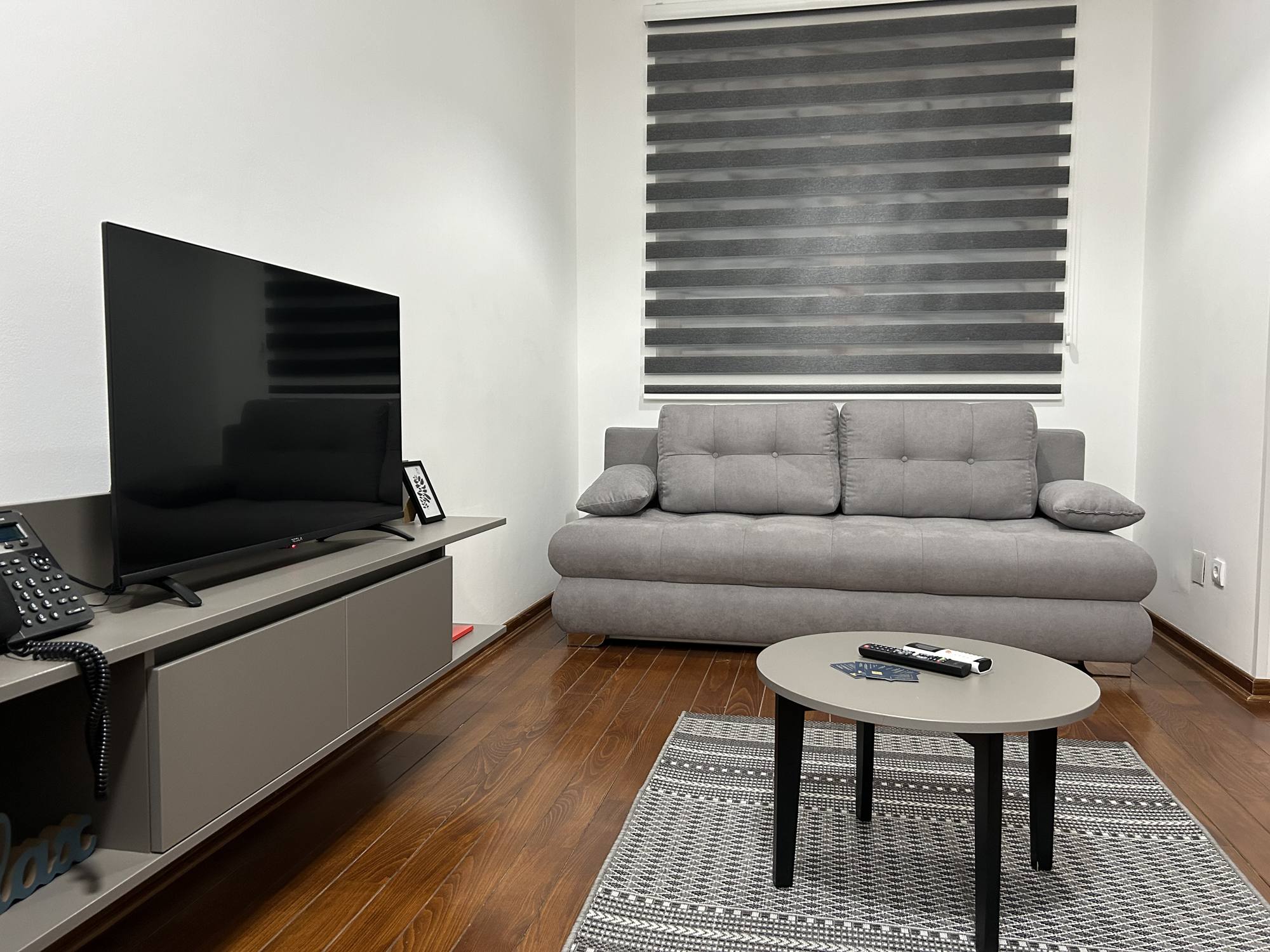 Studio Premium — dnevni deo